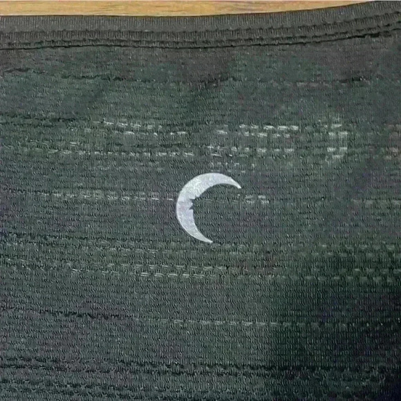 Details
Zyia Active Black Luxe
Muscle Tank Top Women's XXL - Picture 7 of 7